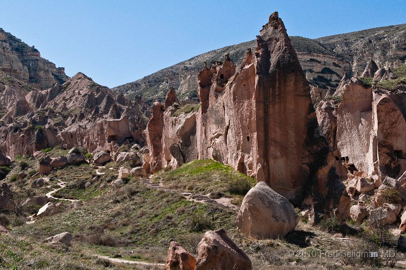 20100405_105255 D300.jpg - Rock formations, Goreme National Park